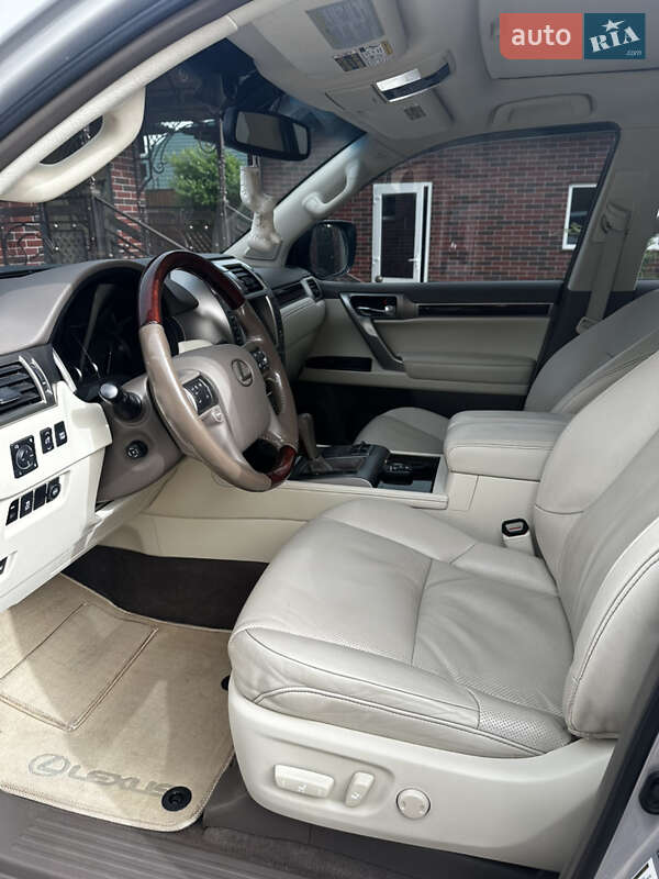 Позашляховик / Кросовер Lexus GX 2016 в Кропивницькому