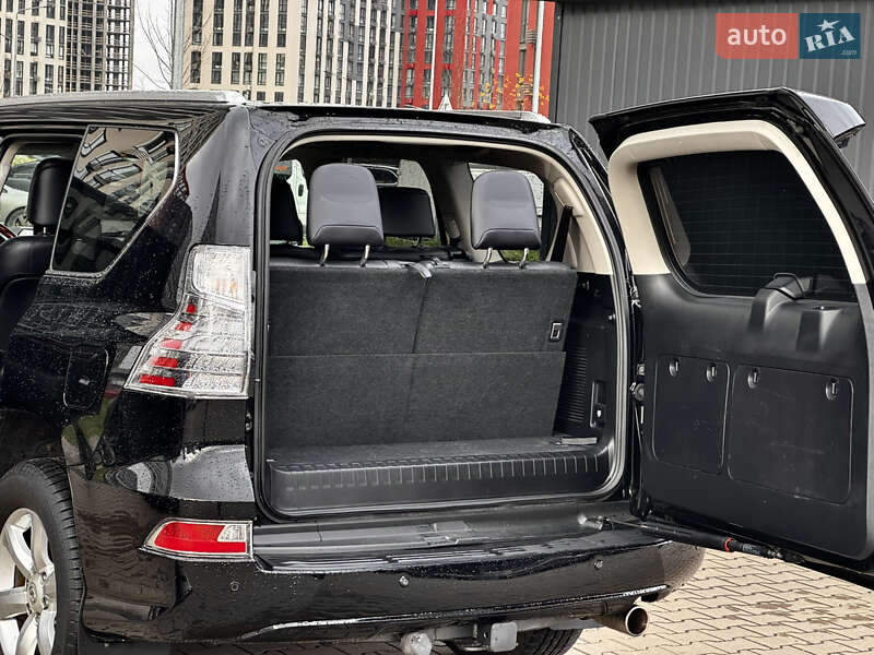 Позашляховик / Кросовер Lexus GX 2010 в Києві