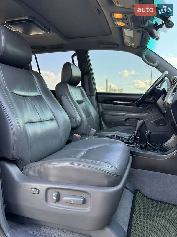 Позашляховик / Кросовер Lexus GX 2005 в Ізюмі фото 28 Позашляховик / Кросовер Lexus GX 2005 в Ізюмі