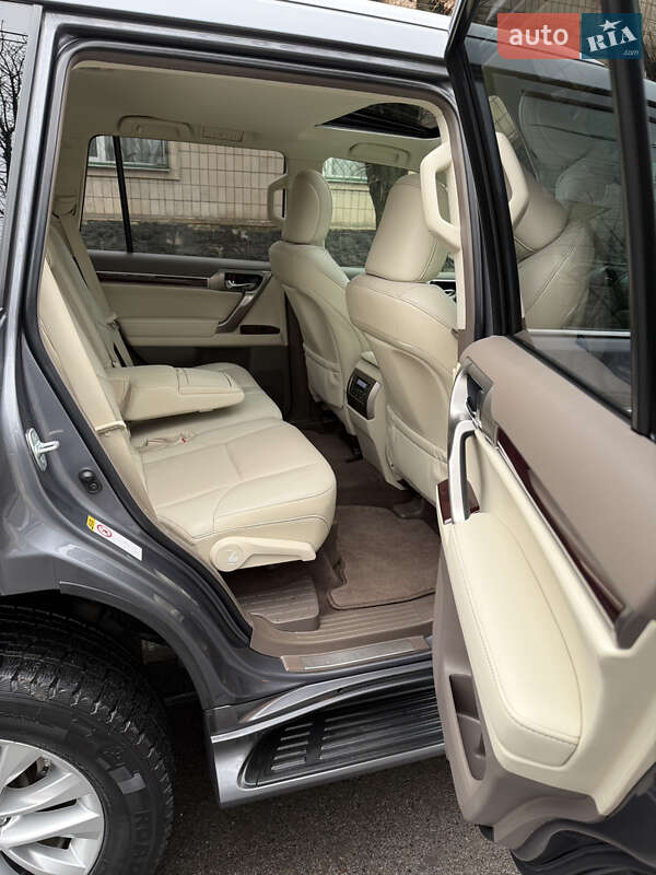 Позашляховик / Кросовер Lexus GX 2015 в Умані