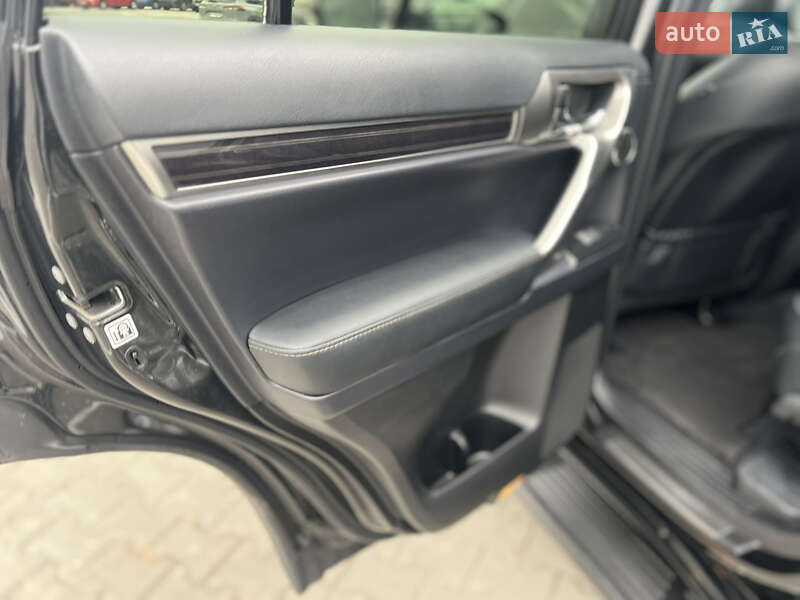 Внедорожник / Кроссовер Lexus GX 2022 в Киеве фото 45 Внедорожник / Кроссовер Lexus GX 2022 в Киеве