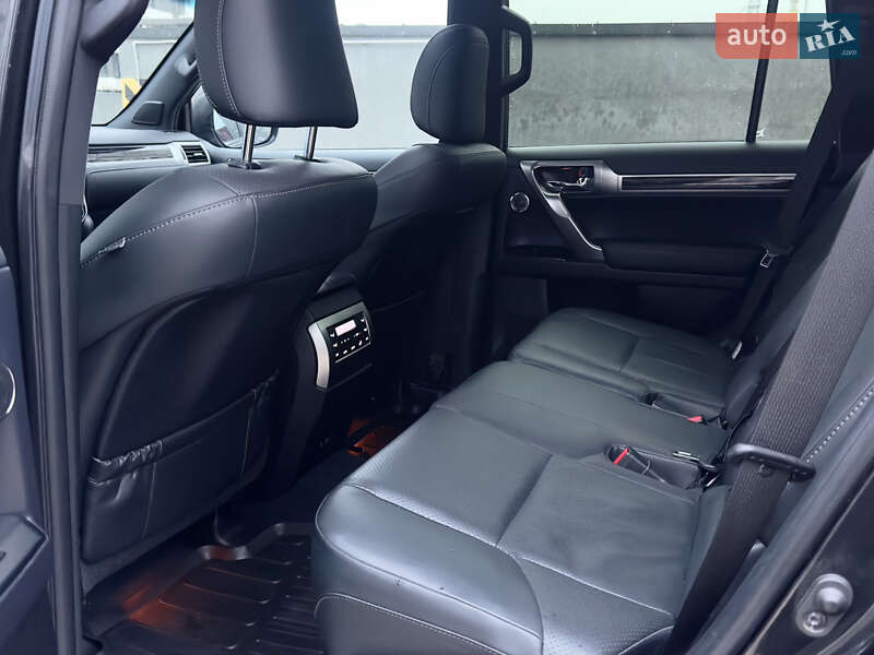 Внедорожник / Кроссовер Lexus GX 2022 в Киеве фото 35 Внедорожник / Кроссовер Lexus GX 2022 в Киеве