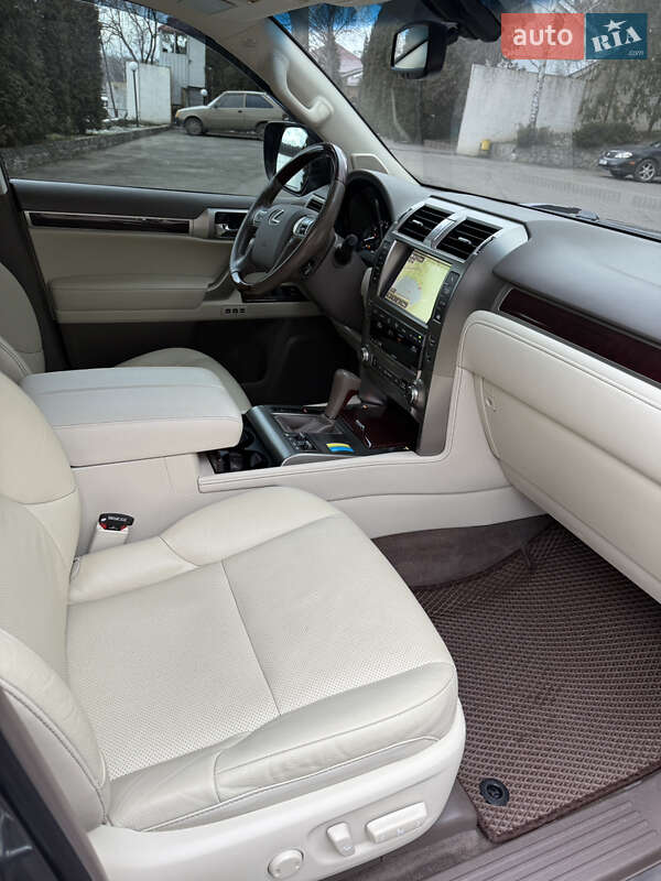 Позашляховик / Кросовер Lexus GX 2016 в Кропивницькому