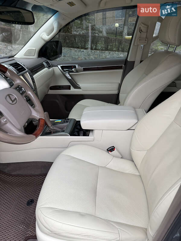 Позашляховик / Кросовер Lexus GX 2016 в Кропивницькому