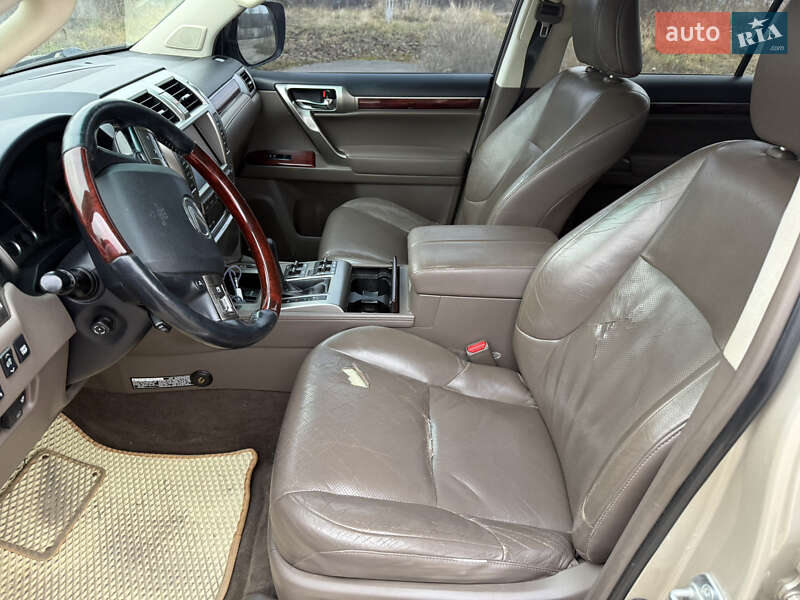 Внедорожник / Кроссовер Lexus GX 2010 в Золочеве фото 11 Внедорожник / Кроссовер Lexus GX 2010 в Золочеве