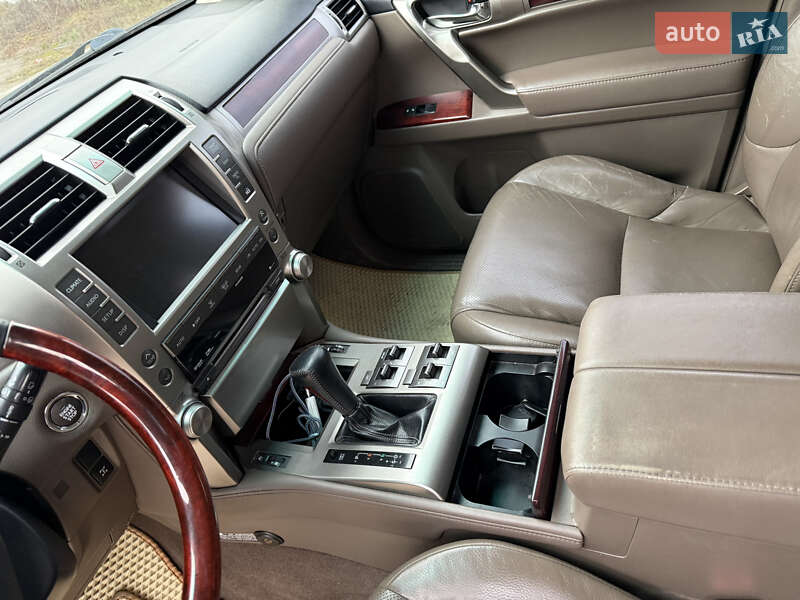 Внедорожник / Кроссовер Lexus GX 2010 в Золочеве фото 14 Внедорожник / Кроссовер Lexus GX 2010 в Золочеве