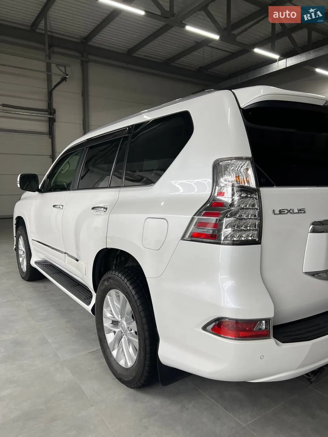 2017 Lexus GX - мініатюра 10