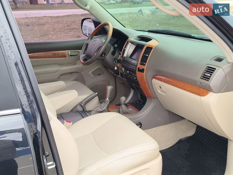 Внедорожник / Кроссовер Lexus GX 2005 в Каменец-Подольском