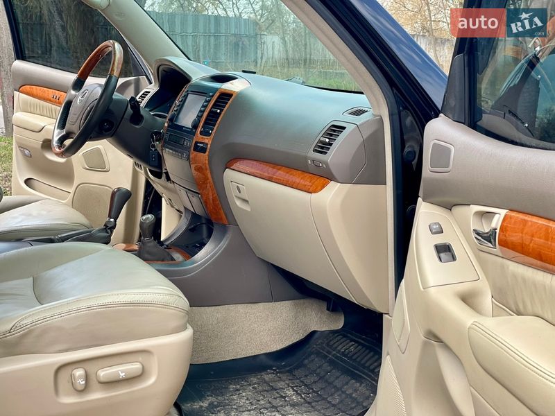 Позашляховик / Кросовер Lexus GX 2003 в Києві