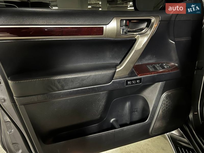 Внедорожник / Кроссовер Lexus GX 2016 в Одессе фото 13 Внедорожник / Кроссовер Lexus GX 2016 в Одессе