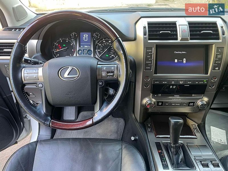Позашляховик / Кросовер Lexus GX 2017 в Києві