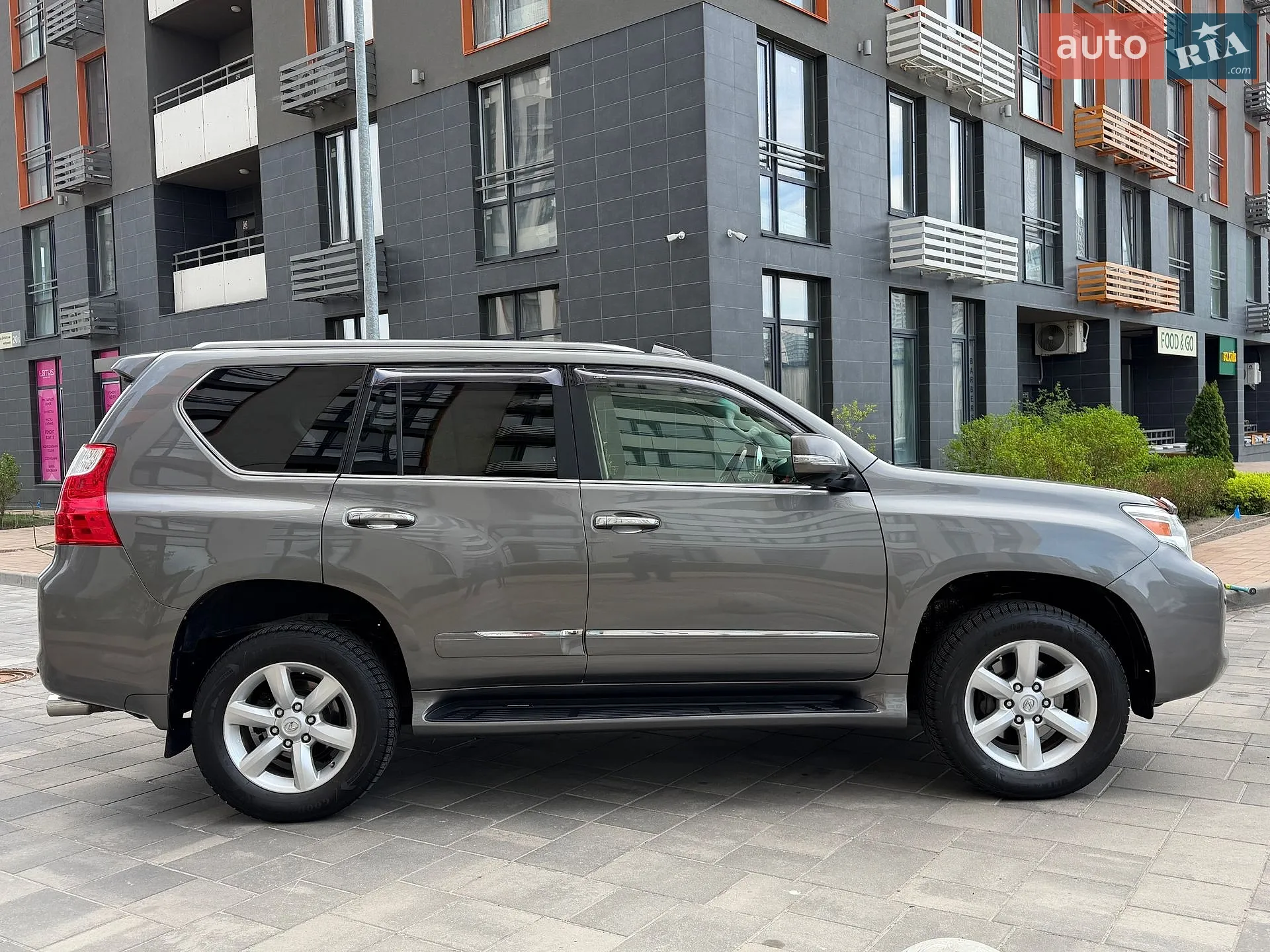 2010 Lexus GX - мініатюра 8