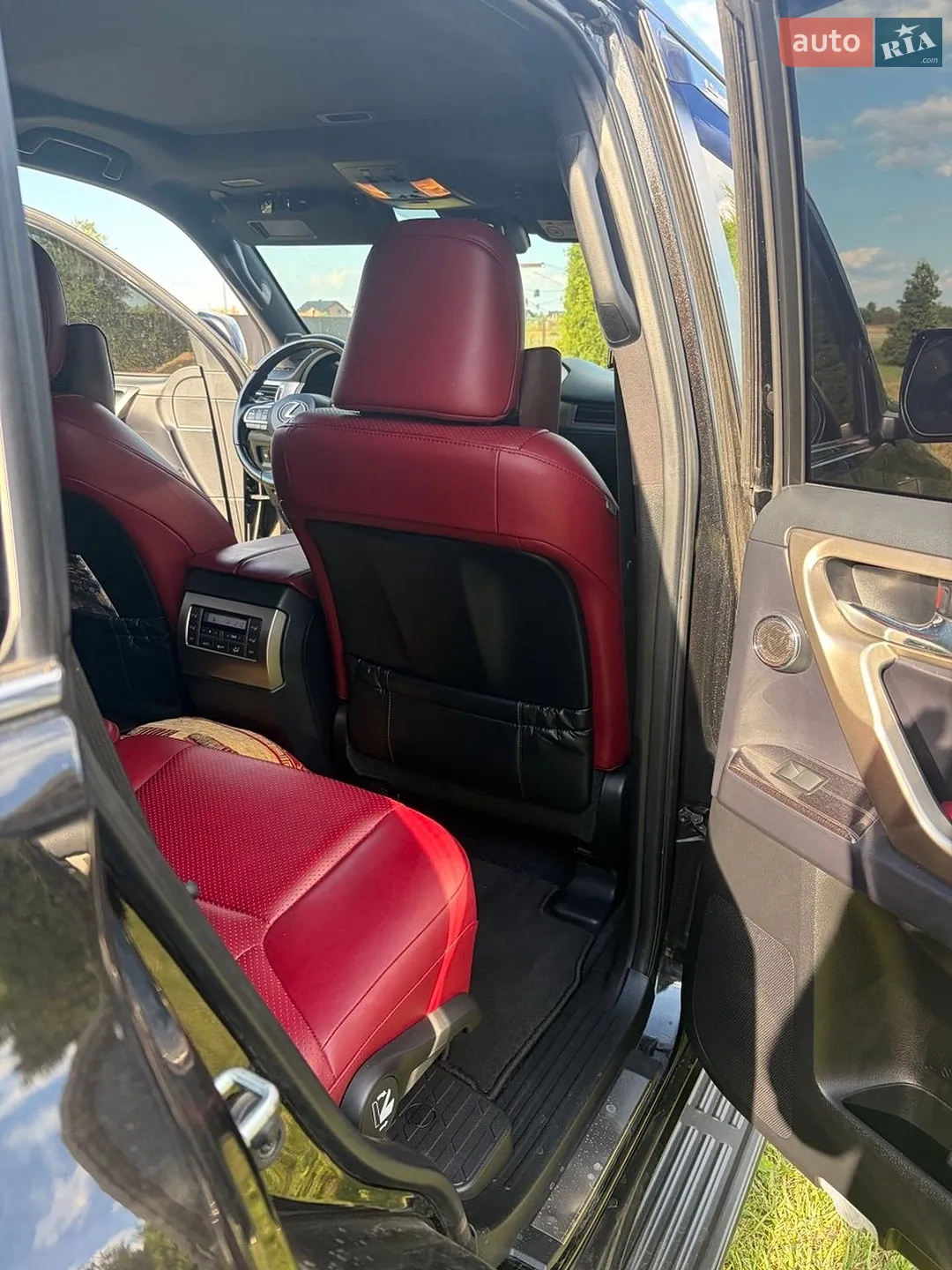 Lexus GX 2020 VIN JTJJM7FX305260320 фото оголошення 27 з 44