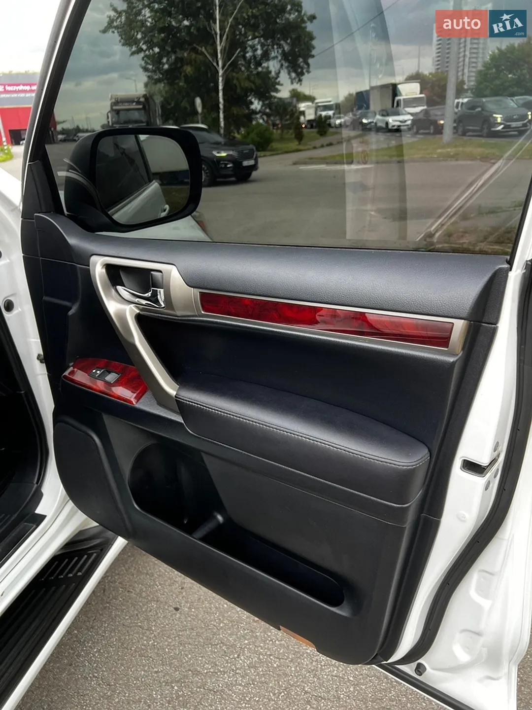 2010 Lexus GX - мініатюра 76