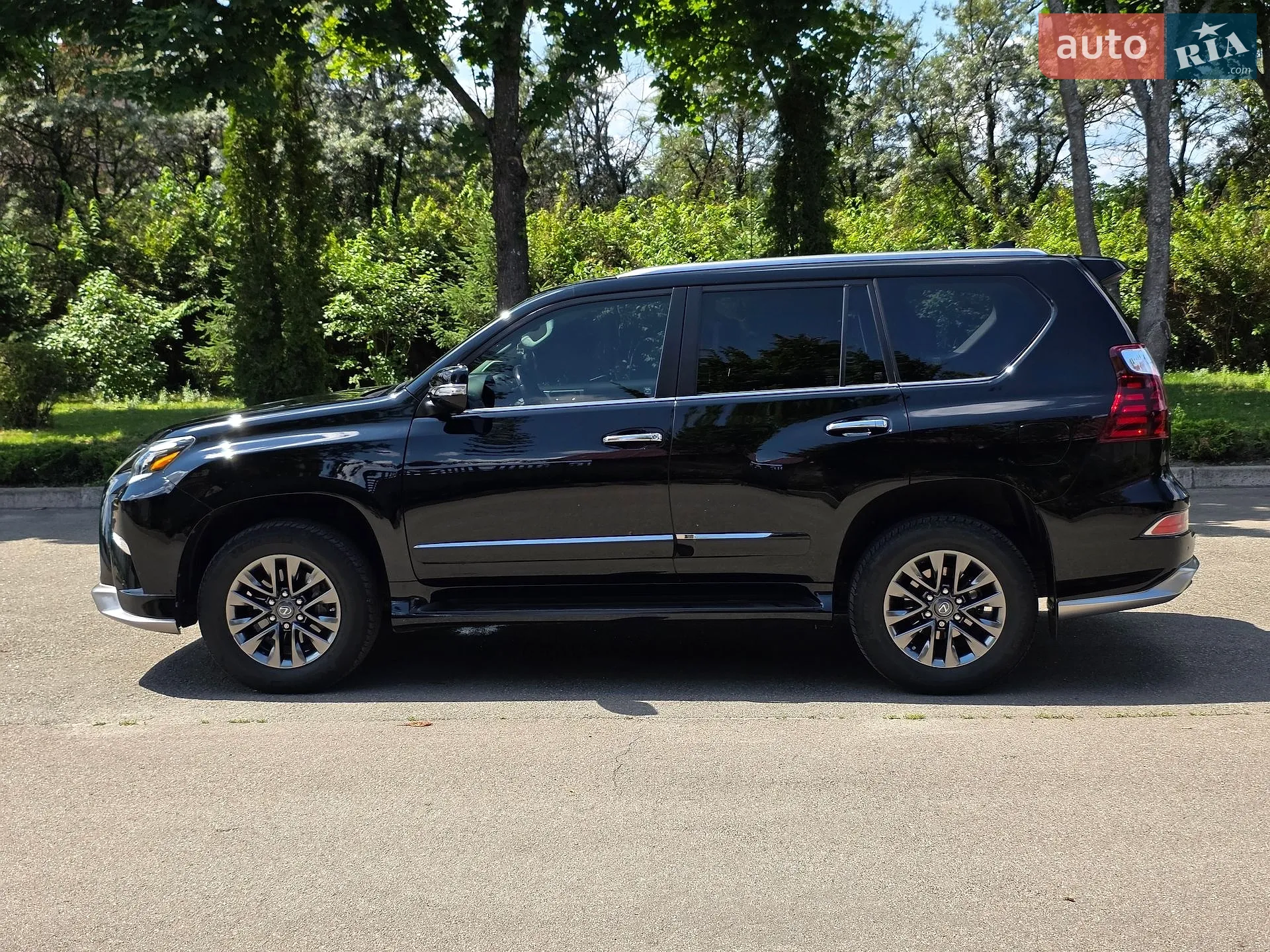 2019 Lexus GX - мініатюра 2