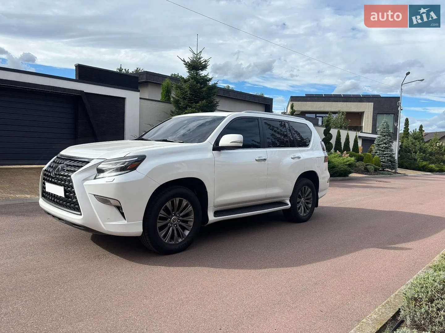 2019 Lexus GX - мініатюра 3