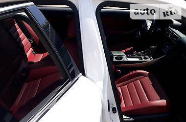 Седан Lexus IS 2015 в 