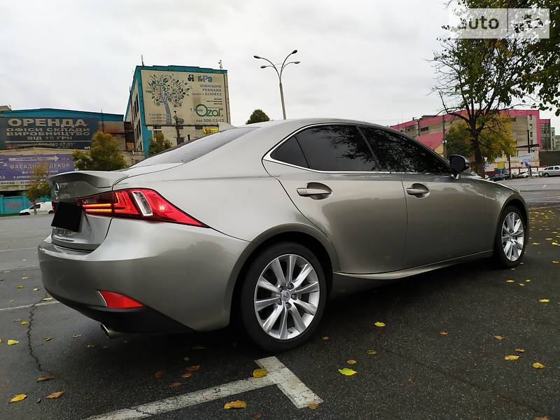 Седан Lexus IS 2015 в Києві фото 5 Седан Lexus IS 2015 в Києві