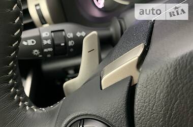 Седан Lexus IS 2014 в 