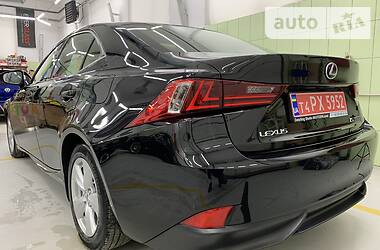 Седан Lexus IS 2014 в 