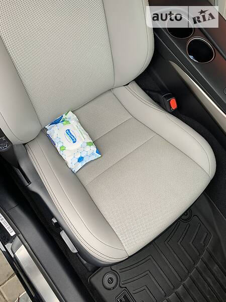 Седан Lexus IS 2015 в Одесі фото 30 Седан Lexus IS 2015 в Одесі