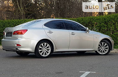 Седан Lexus IS 2008 в 