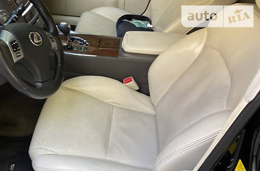 Седан Lexus IS 2010 в 