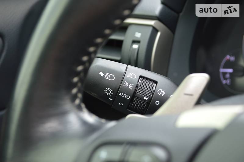 Седан Lexus IS 2017 в Одесі фото 38 Седан Lexus IS 2017 в Одесі