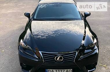 Седан Lexus IS 2015 в Кропивницком