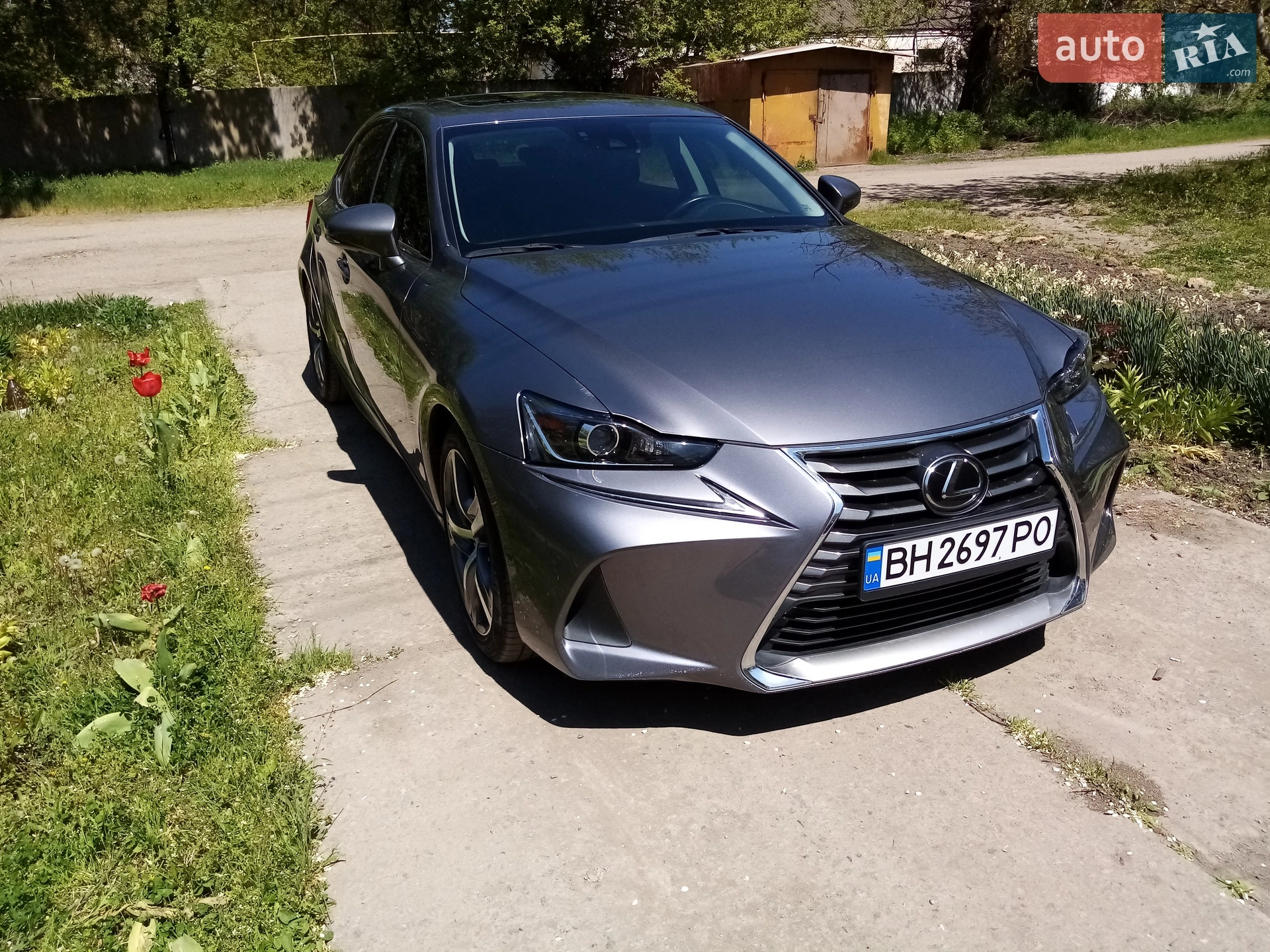 2017 Lexus IS - мініатюра 3