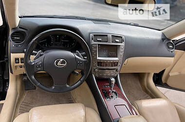 Седан Lexus IS 2008 в Киеве