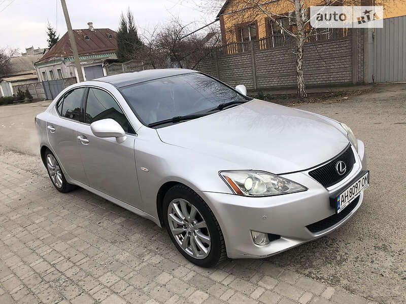 Седан Lexus IS 2007 в 
