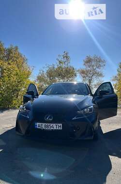 Седан Lexus IS 2017 в Днепре