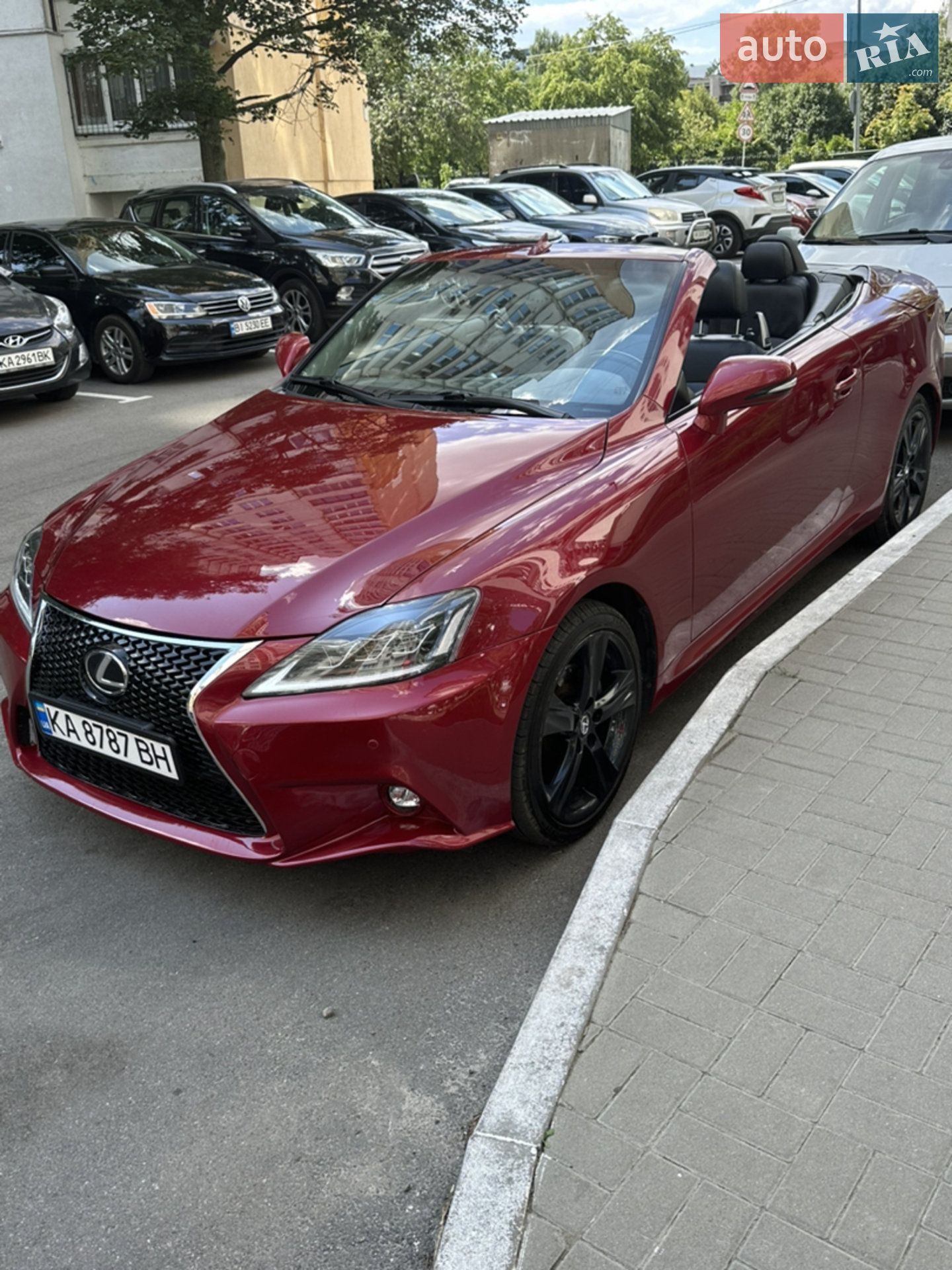2012 Lexus IS - фото 1