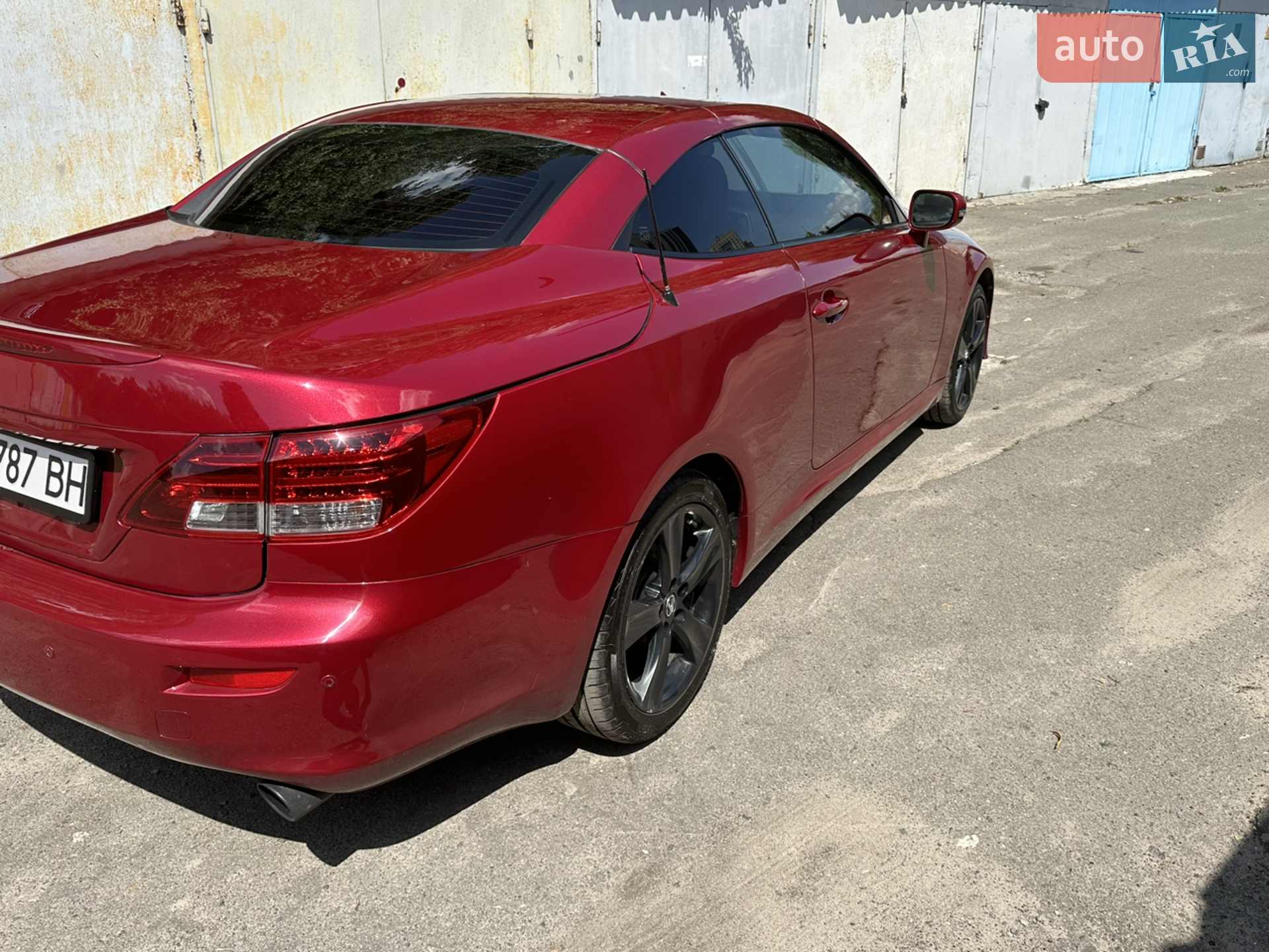 2012 Lexus IS - мініатюра 8