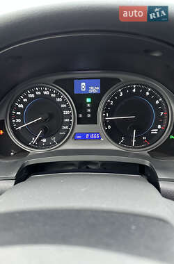 Седан Lexus IS 2010 в 