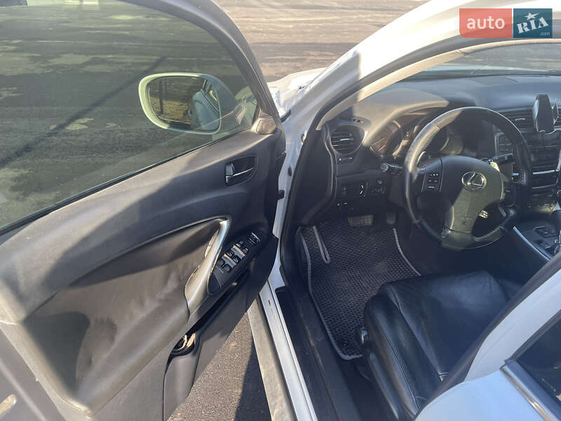 Седан Lexus IS 2007 в Одессе