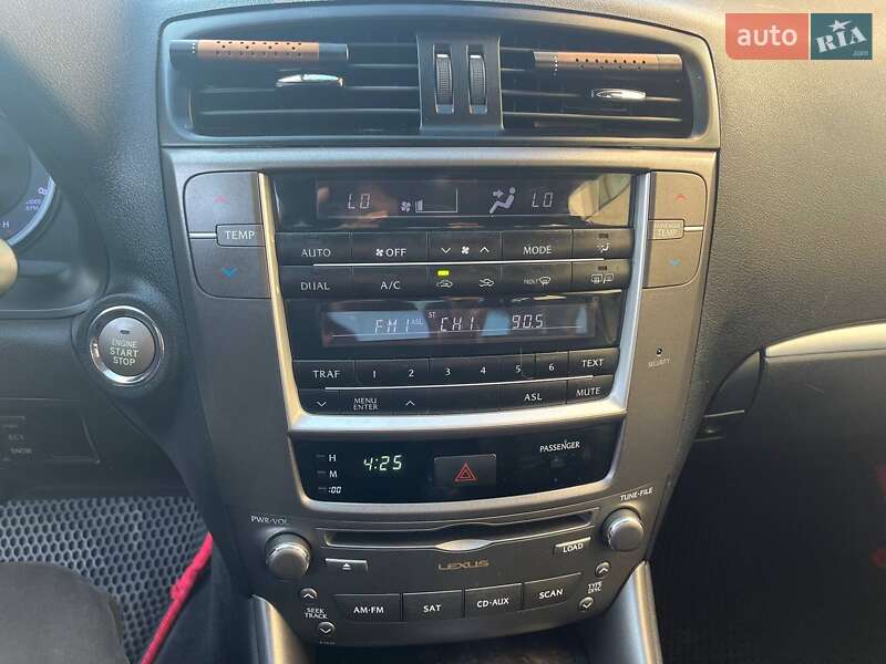 Седан Lexus IS 2011 в Виннице фото 7 Седан Lexus IS 2011 в Виннице
