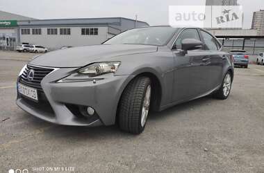 Седан Lexus IS 2013 в Киеве