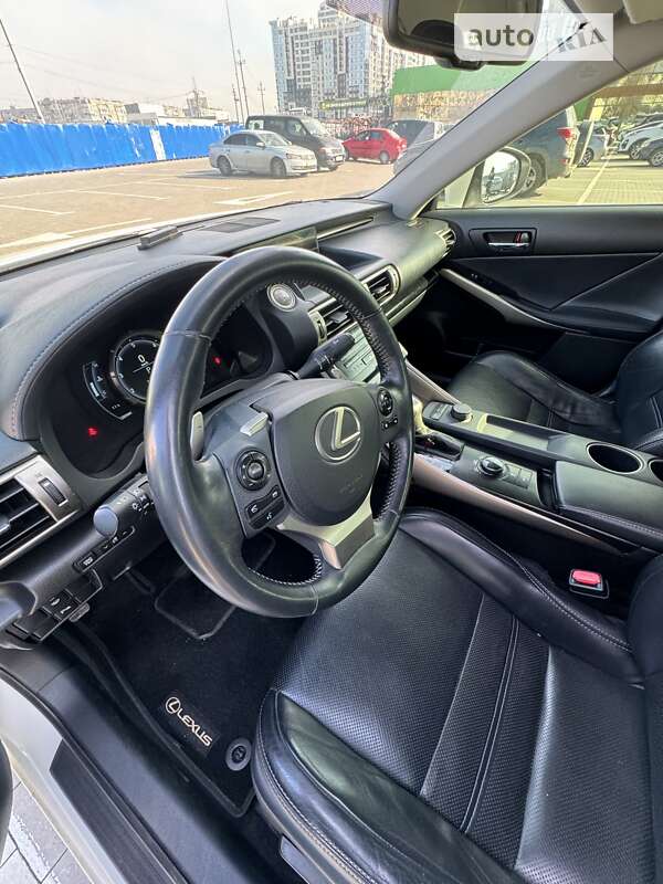 Седан Lexus IS 2013 в Одессе фото 23 Седан Lexus IS 2013 в Одессе