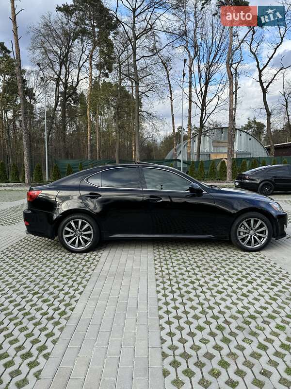 Седан Lexus IS 2006 в Харькове