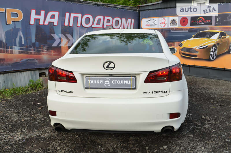 Седан Lexus IS 2010 в Киеве