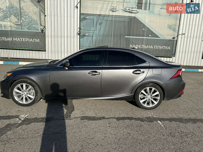 Седан Lexus IS 2014 в Одессе
