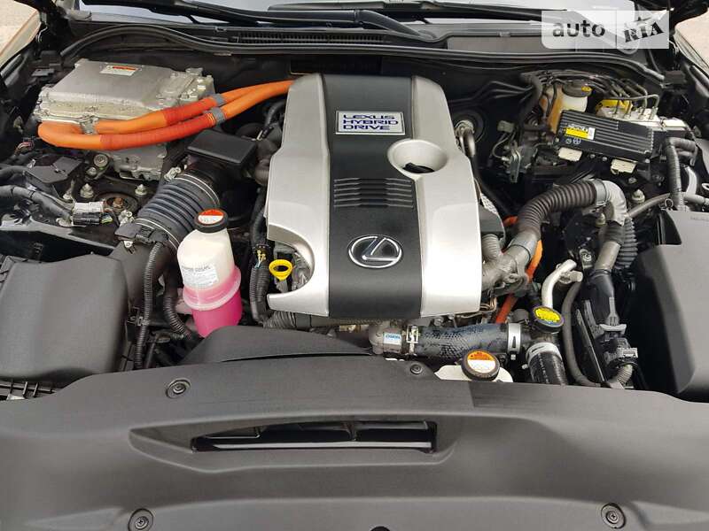 Седан Lexus IS 2014 в Черкассах