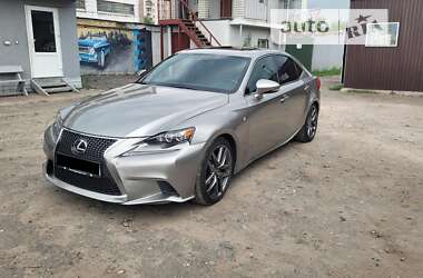 Седан Lexus IS 2015 в Киеве