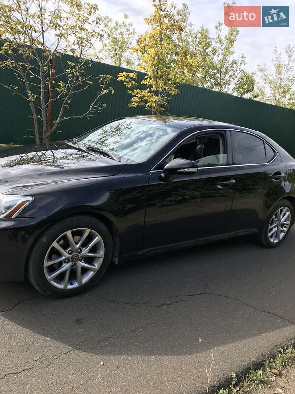 Седан Lexus IS 2012 в Одессе