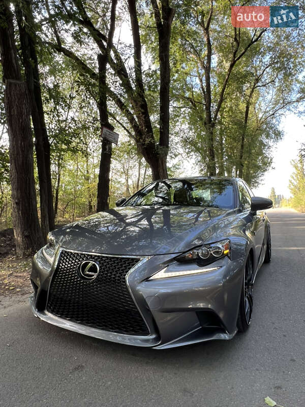 Седан Lexus IS 2014 в Каменском фото 25 Седан Lexus IS 2014 в Каменском