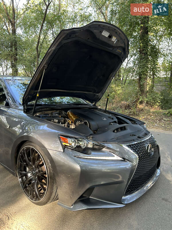 Седан Lexus IS 2014 в Каменском фото 59 Седан Lexus IS 2014 в Каменском