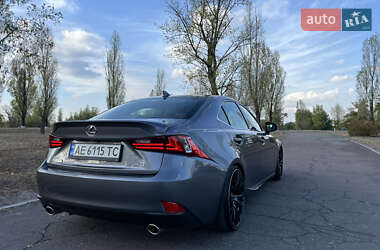 Седан Lexus IS 2014 в 