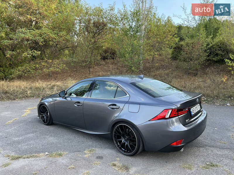 Седан Lexus IS 2014 в Каменском фото 94 Седан Lexus IS 2014 в Каменском